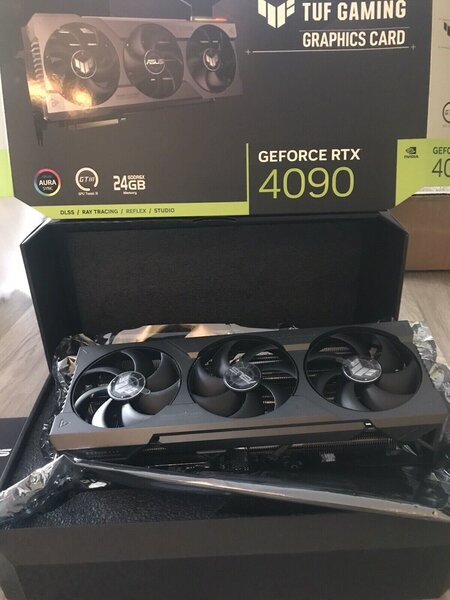 GeForce RTX 5090, RTX 5080, RTX 5070 Ti, RTX 5070, RTX 4090, RTX 4080 Super